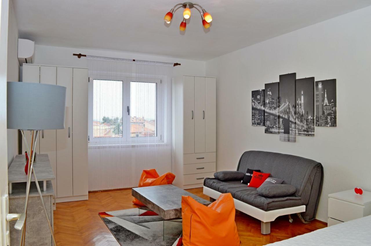 Ferienwohnung Braavos Šibenik Exterior foto